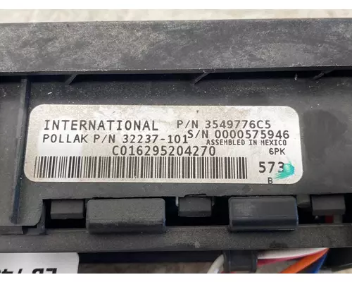 INTERNATIONAL 4300 Dash  Console Switch