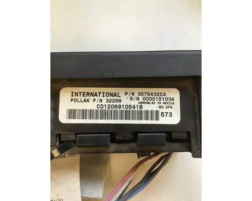 INTERNATIONAL 4300 Dash  Console Switch
