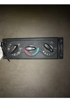 INTERNATIONAL 4300 Dash / Console Switch