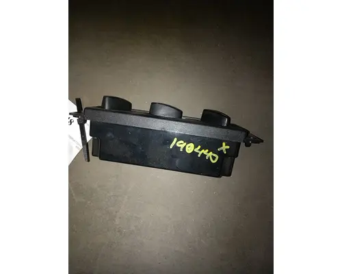 INTERNATIONAL 4300 Dash  Console Switch
