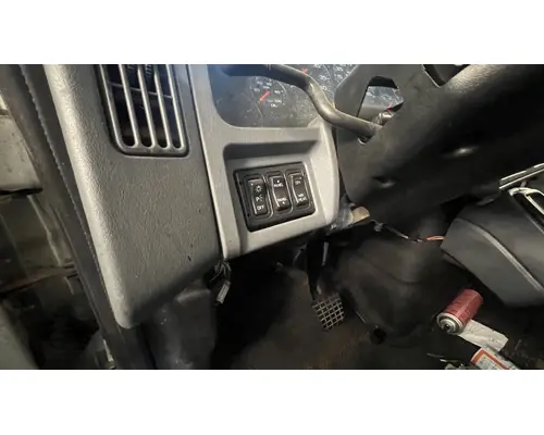 INTERNATIONAL 4300 Dash Assembly