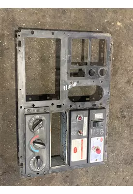 INTERNATIONAL 4300 Dash Panel