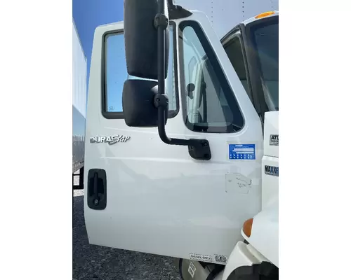 INTERNATIONAL 4300 Door Assembly, Front