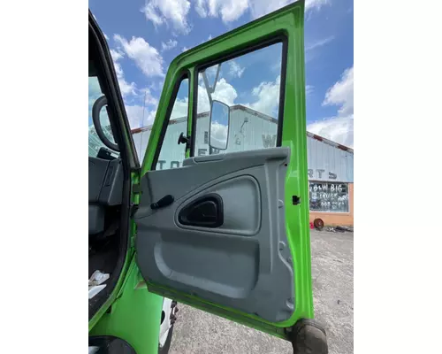 INTERNATIONAL 4300 Door Assembly, Front