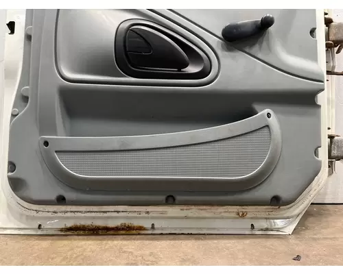 INTERNATIONAL 4300 Door Assembly, Front