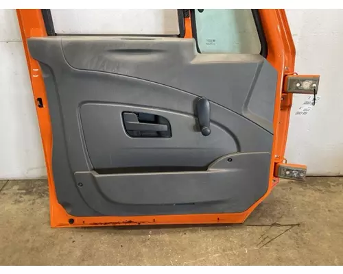 INTERNATIONAL 4300 Door Assembly, Front