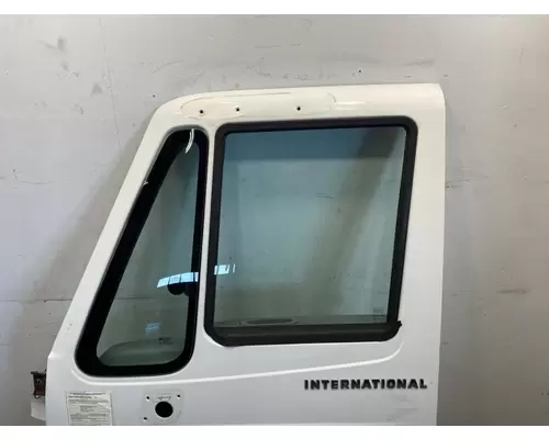 INTERNATIONAL 4300 Door Assembly, Front