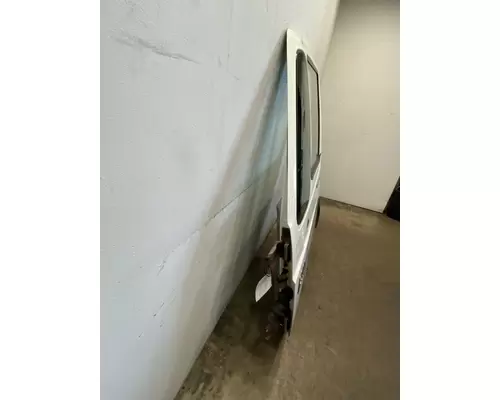 INTERNATIONAL 4300 Door Assembly, Front