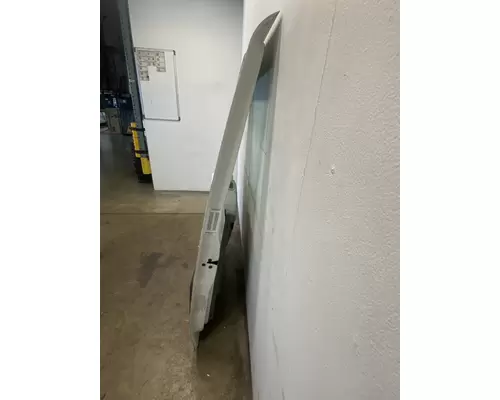 INTERNATIONAL 4300 Door Assembly, Front