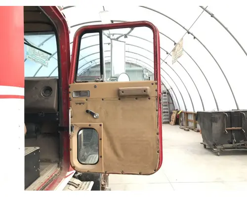 INTERNATIONAL 4300 Door Assembly, Front