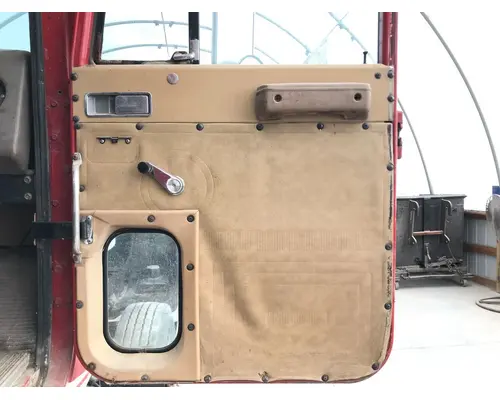 INTERNATIONAL 4300 Door Assembly, Front