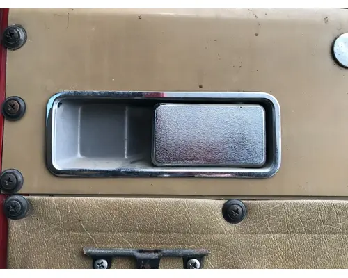 INTERNATIONAL 4300 Door Assembly, Front