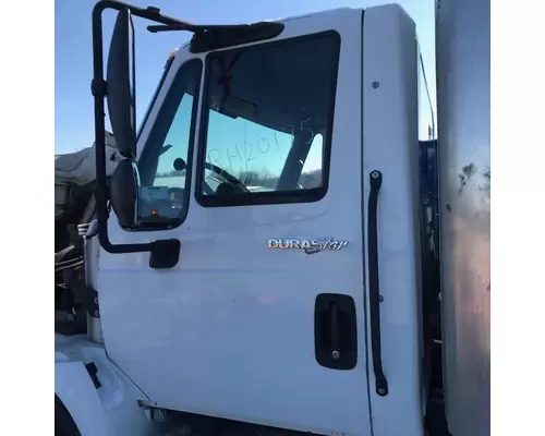 INTERNATIONAL 4300 Door Assembly, Front