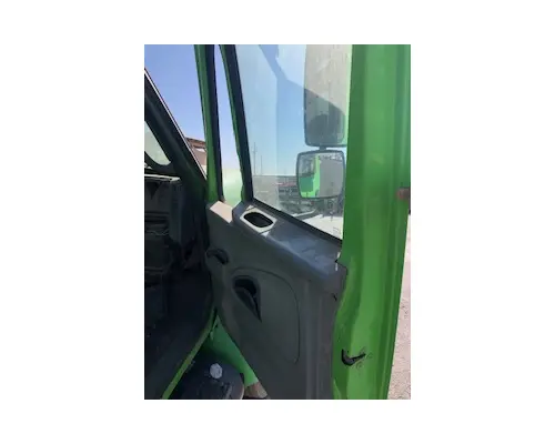 INTERNATIONAL 4300 Door Assembly, Front