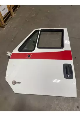 INTERNATIONAL 4300 Door Assembly, Front