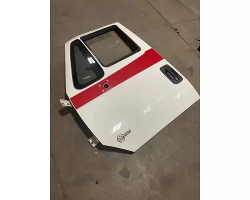 INTERNATIONAL 4300 Door Assembly, Front