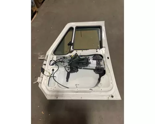 INTERNATIONAL 4300 Door Assembly, Front