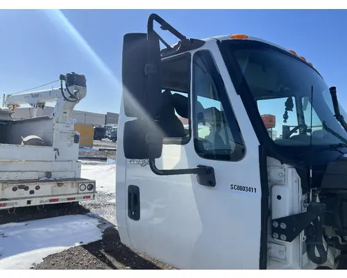 INTERNATIONAL 4300 Door Assembly, Front