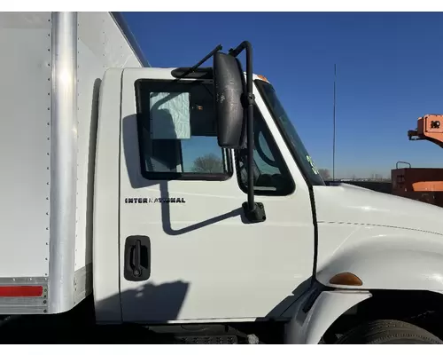INTERNATIONAL 4300 Door Assembly, Front