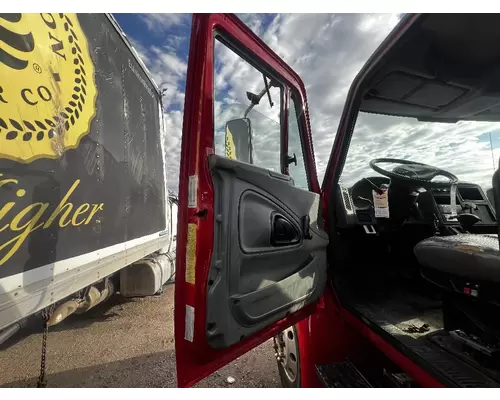 INTERNATIONAL 4300 Door Assembly, Front