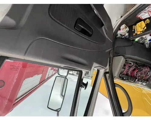 INTERNATIONAL 4300 Door Assembly, Front