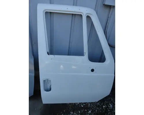 INTERNATIONAL 4300 Door Assembly, Front