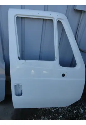 INTERNATIONAL 4300 Door Assembly, Front