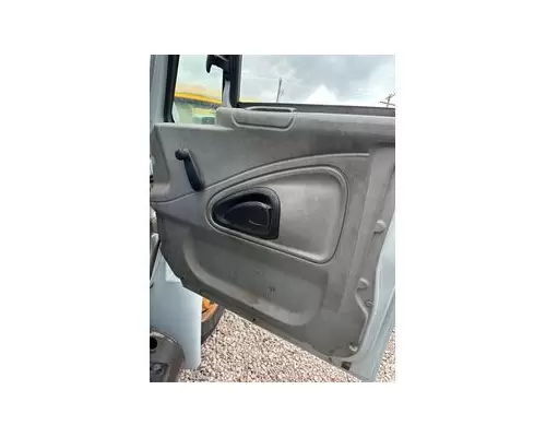 INTERNATIONAL 4300 Door Assembly, Front