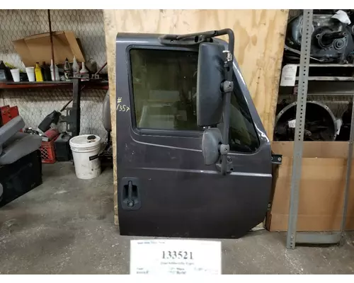 INTERNATIONAL 4300 Door Assembly, Front