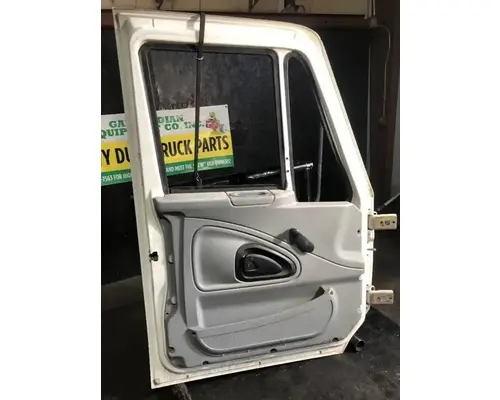 INTERNATIONAL 4300 Door Assembly, Front