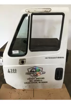 INTERNATIONAL 4300 Door Assembly