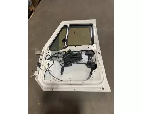 INTERNATIONAL 4300 Door Assembly