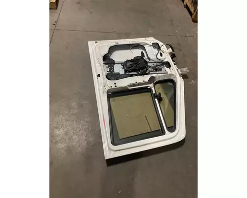 INTERNATIONAL 4300 Door Assembly