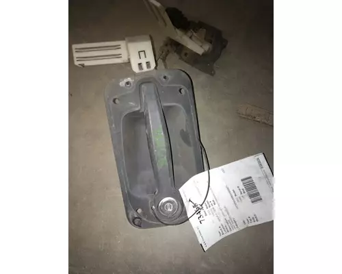 INTERNATIONAL 4300 Door Parts