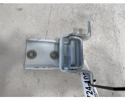 INTERNATIONAL 4300 Door Small Parts