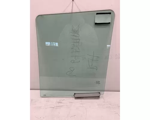 INTERNATIONAL 4300 Door Window Glass