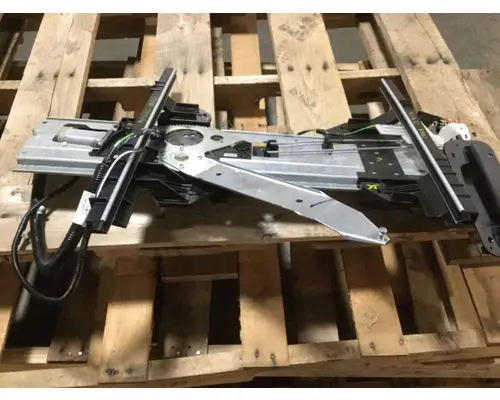 INTERNATIONAL 4300 Door Window Regulator, Front