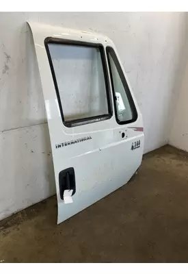 INTERNATIONAL 4300 Door