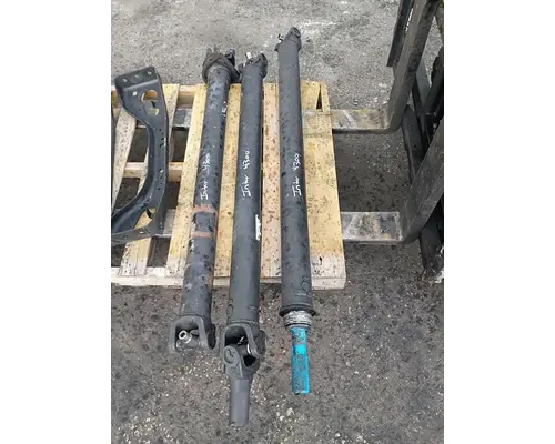 INTERNATIONAL 4300 Drive Shaft, Rear