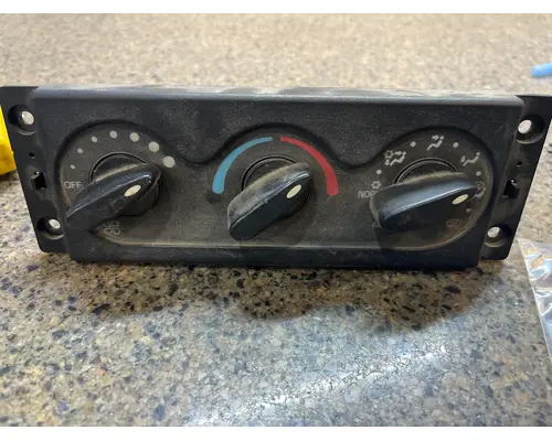 INTERNATIONAL 4300 ECM (HVAC)climate control