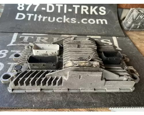 INTERNATIONAL 4300 ECM