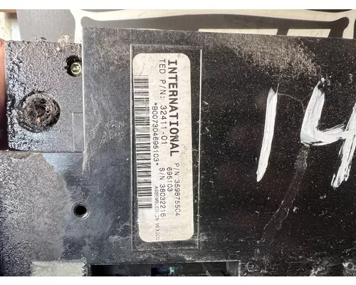 INTERNATIONAL 4300 ECM