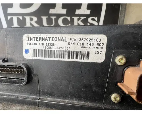 INTERNATIONAL 4300 ECM