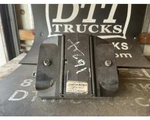 INTERNATIONAL 4300 ECM