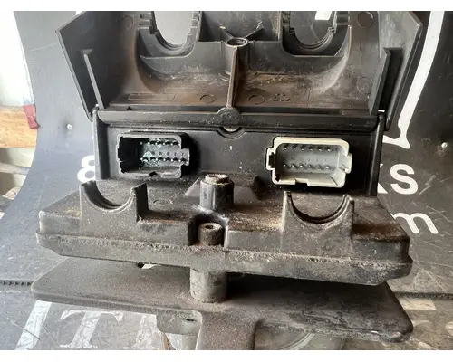 INTERNATIONAL 4300 ECM