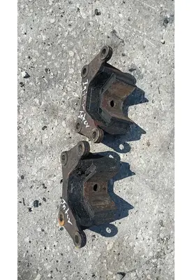 INTERNATIONAL 4300 Engine Mounts