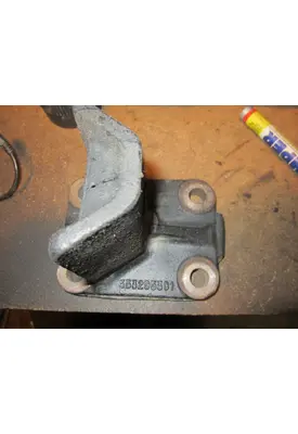 INTERNATIONAL 4300 Engine Mounts