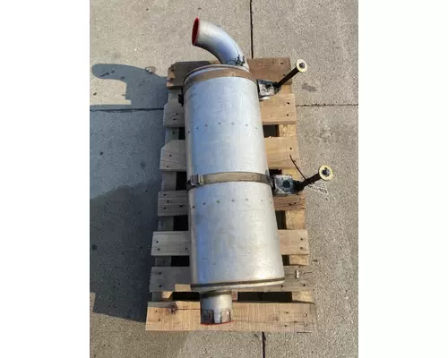 INTERNATIONAL 4300 Exhaust & Muffler