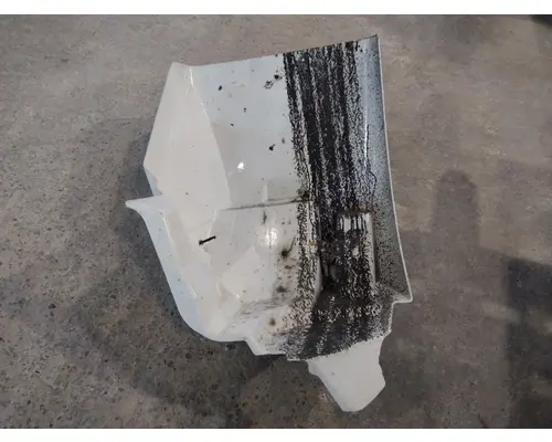 INTERNATIONAL 4300 FENDER, SPLASH SHIELDGUARD