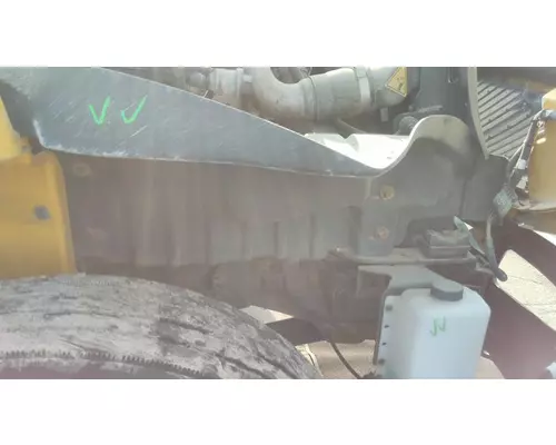 INTERNATIONAL 4300 FENDER, SPLASH SHIELDGUARD